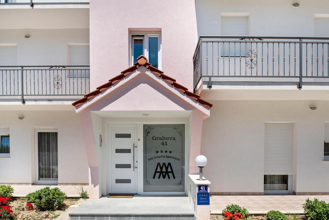 Aaa Anic Amazing Apartments Deluxe Split Exteriör bild